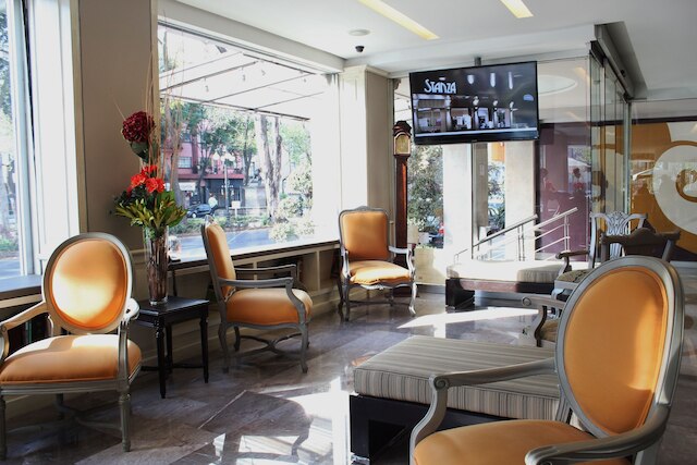 ホテル スタンザ