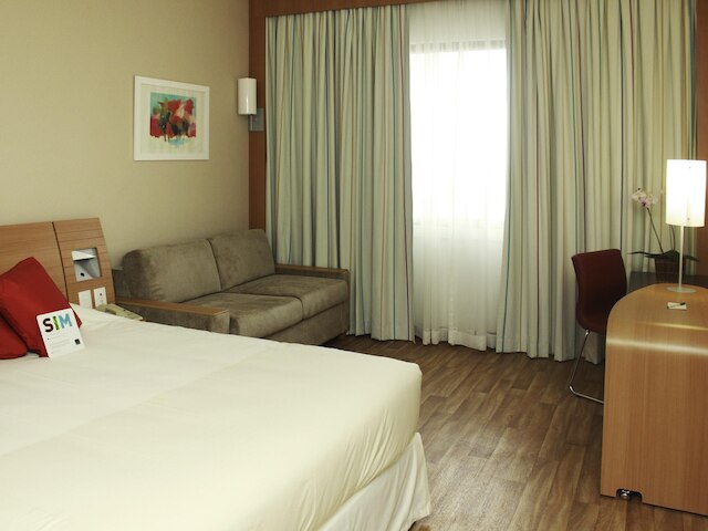 ノボテル ポルト アレグレ トレッス フィゲイラス ホテル