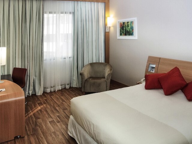 ノボテル ポルト アレグレ トレッス フィゲイラス ホテル