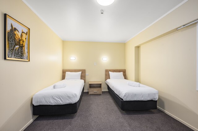 フェントン コート モーテル