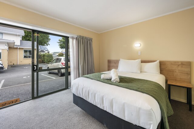 フェントン コート モーテル