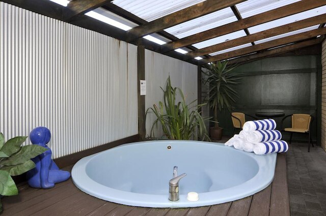 フェントン コート モーテル