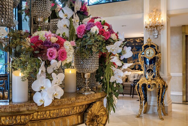 ビバリー ヒルズ プラザ ホテル & スパ