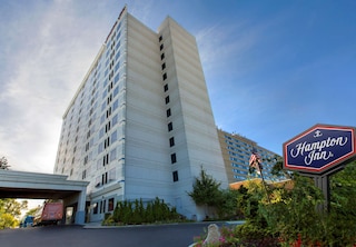 ハンプトン イン ーYJFK