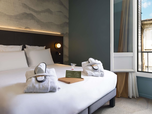 メルキュール アヌシー サントル