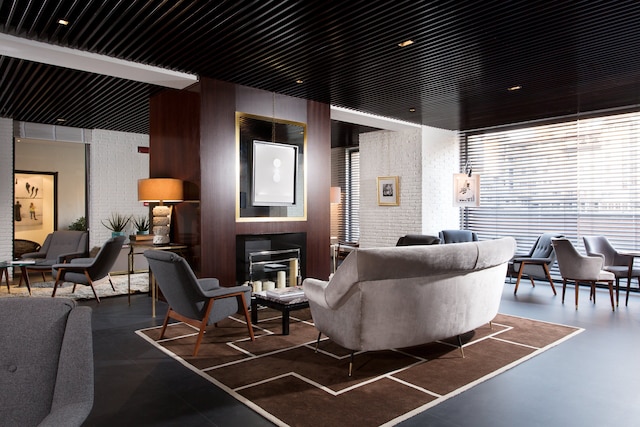 ポートレート フィレンツェ - ルンガルノ コレクション