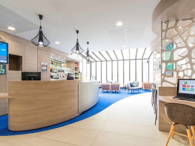 イビス スタイルズ ラ ロシェル センター ヴュー ポルト