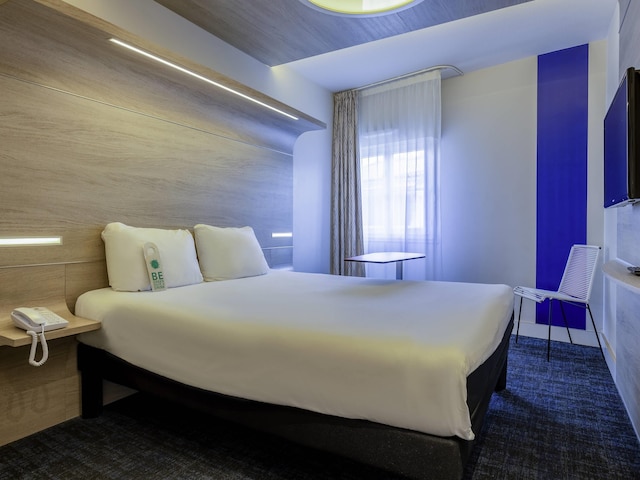 イビス スタイルズ ラ ロシェル センター ヴュー ポルト