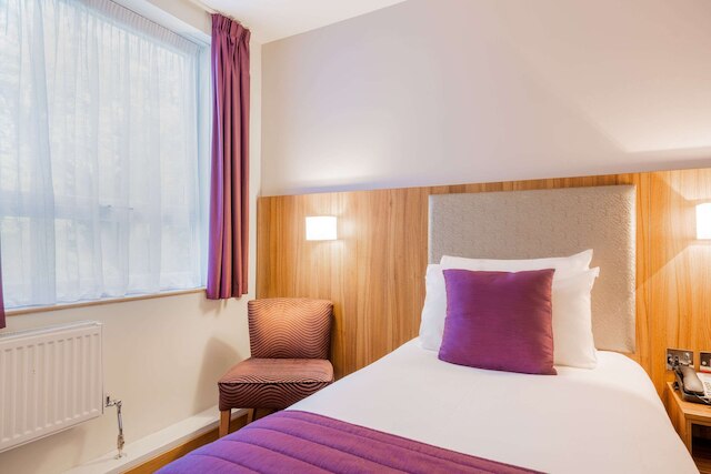 クオリティ ホテル ハンプステッド