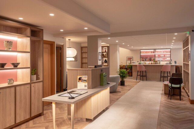 クオリティ ホテル ハンプステッド