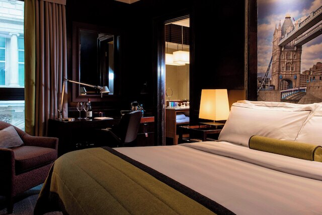 スレッドニードルス オートグラフ コレクション