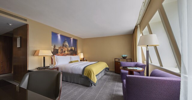 スレッドニードルス オートグラフ コレクション