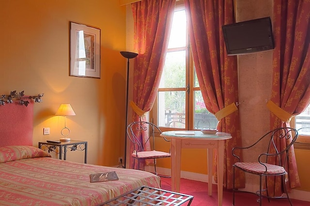 ホテル レ リブズ デ ノートルダム