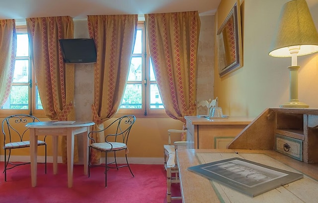 ホテル レ リブズ デ ノートルダム