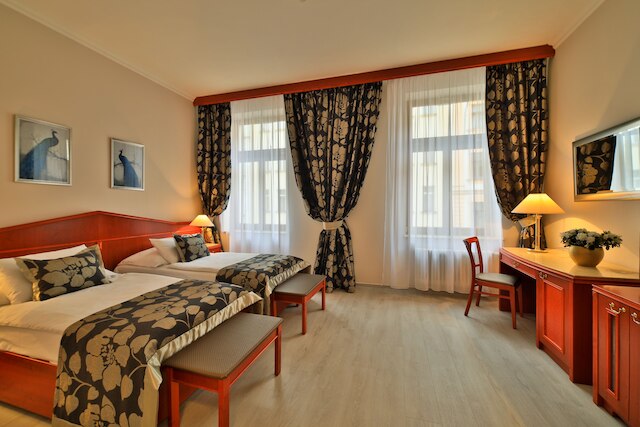 ホテル カールトン