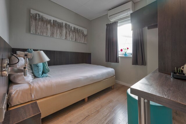 ホテルダムスクエア