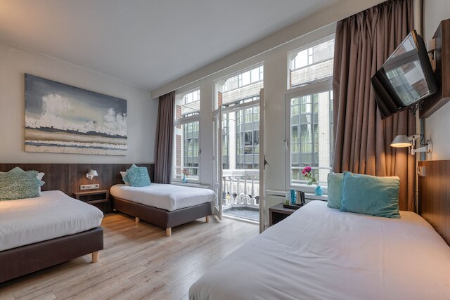 ホテルダムスクエア