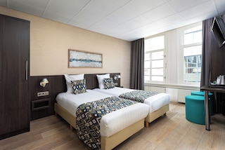 ホテルダムスクエア