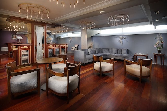 アパートホテル ヒスパノス 7 スイザ