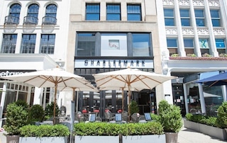 チャールズマーク ホテル