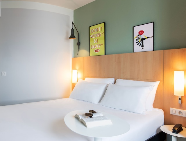 イビス レンヌ サントル ガール シュッド