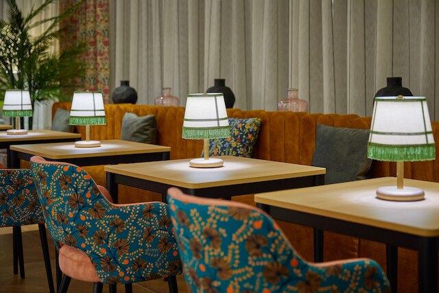 エスペリア セビリヤ