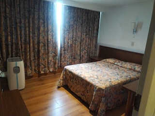 ホテル セビリア