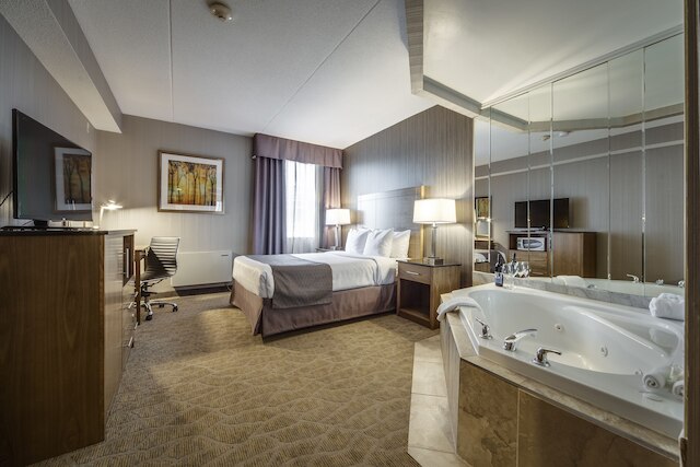 モンテカルロ イン エアポート スイーツ