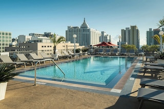 コートヤード・バイ・マリオット・マイアミビーチ - サウスビーチ