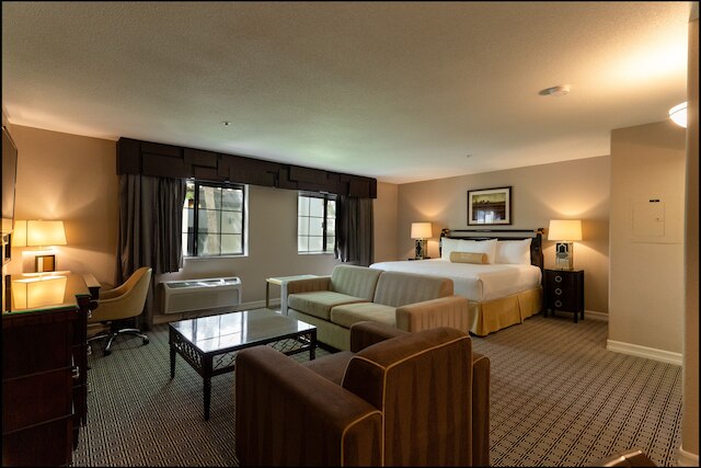 トスカニー スイーツ & カジノ