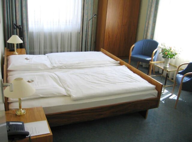 ホテル ギルデンホフ - アン デン ヴェストファーレンハレン ドルトムント