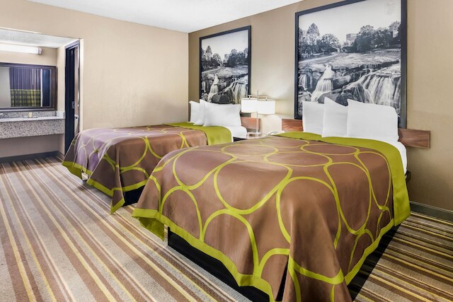 スーパー 8 バイ ウィンダム コロンビア