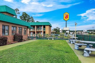 スーパー 8 バイ ウィンダム コロンビア ウスカロライナ / フォート ジャクソン