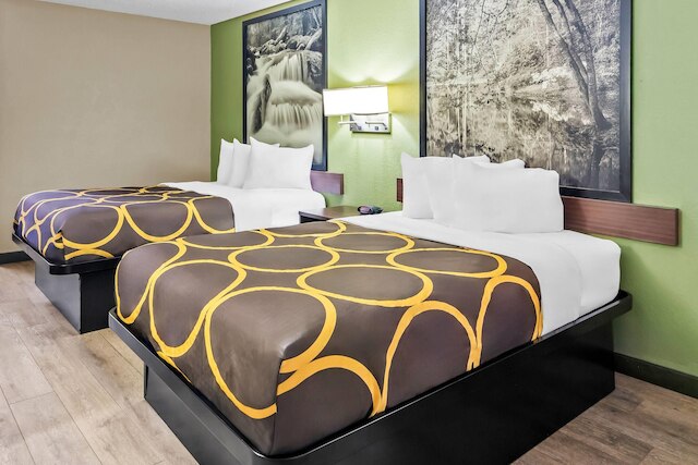 スーパー 8 バイ ウィンダム コロンビア ウスカロライナ / フォート ジャクソン