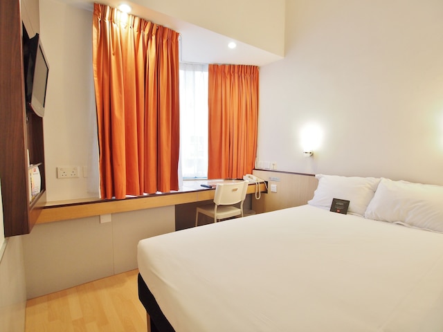 イビス香港ノース ポイント (香港宜必思北角酒店)