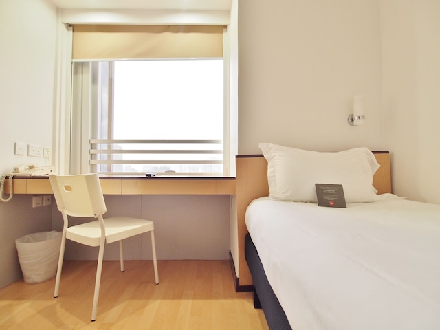 イビス香港ノース ポイント (香港宜必思北角酒店)