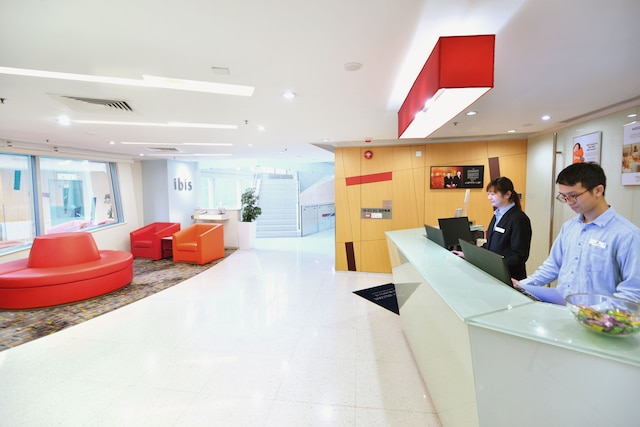 イビス香港ノース ポイント (香港宜必思北角酒店)