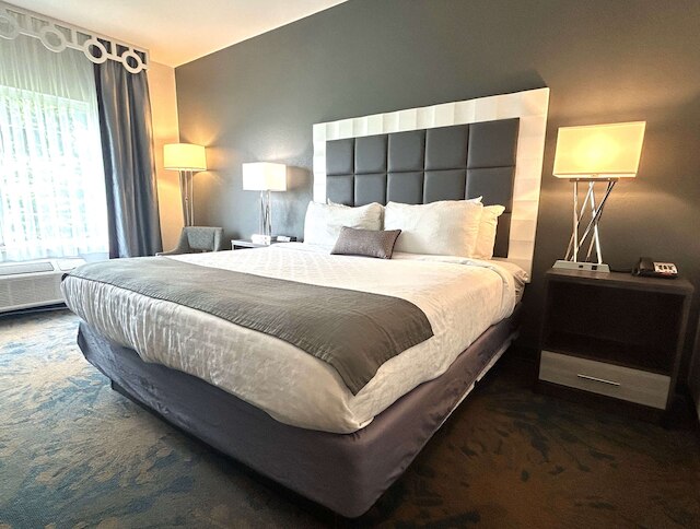 ベスト ウェスタン エリー イン & スイーツ