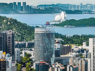 クラウン プラザ 珠海 シティ センター by IHG (珠海粤財皇冠假日酒店)