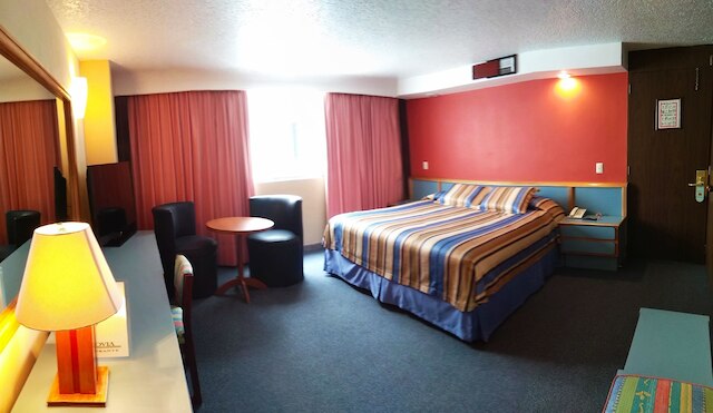 セゴビア リージェンシー ホテル