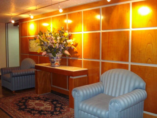 セゴビア リージェンシー ホテル