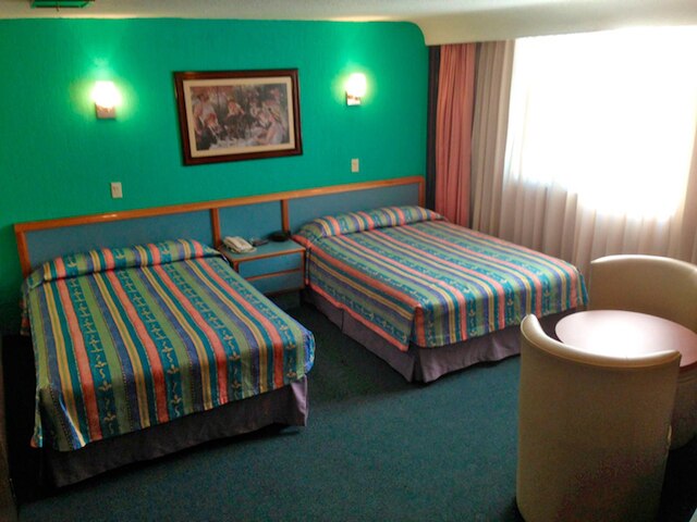 セゴビア リージェンシー ホテル