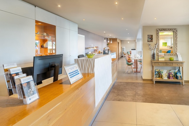 シュア ホテル バイ ベストウェスタン レンヌ シャンテピ