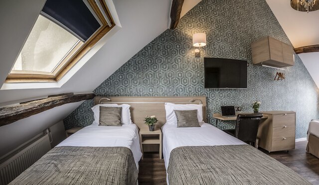 シャブロル オペラ