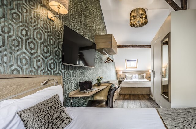 シャブロル オペラ