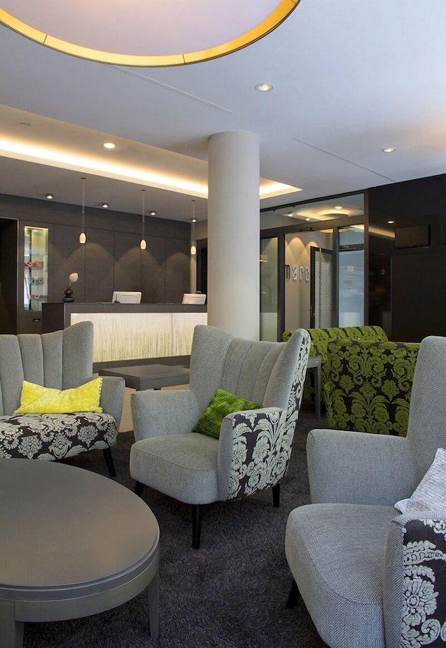 マーク ミュンヘン - アダルト オンリー