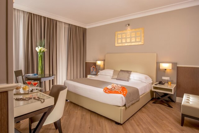 ホテル ルドヴィージ パレス