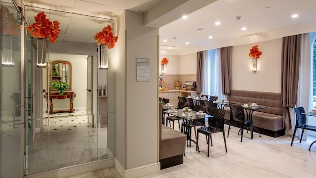 ホテル ルドヴィージ パレス