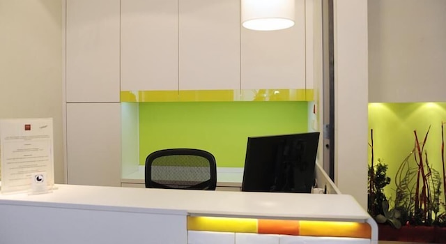 クレアティフ ホテル エレファント