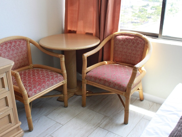 ワイキキ モナーク ホテル